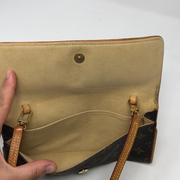 Authentic Louis Vuitton Pochette Twin GM - Picture 13 of 16